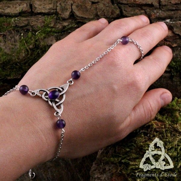 Bracelet de main Keryan triquetra celtique Améthyste noeud argenté bracelet bague médiéval celtique païen ésotérisme magie