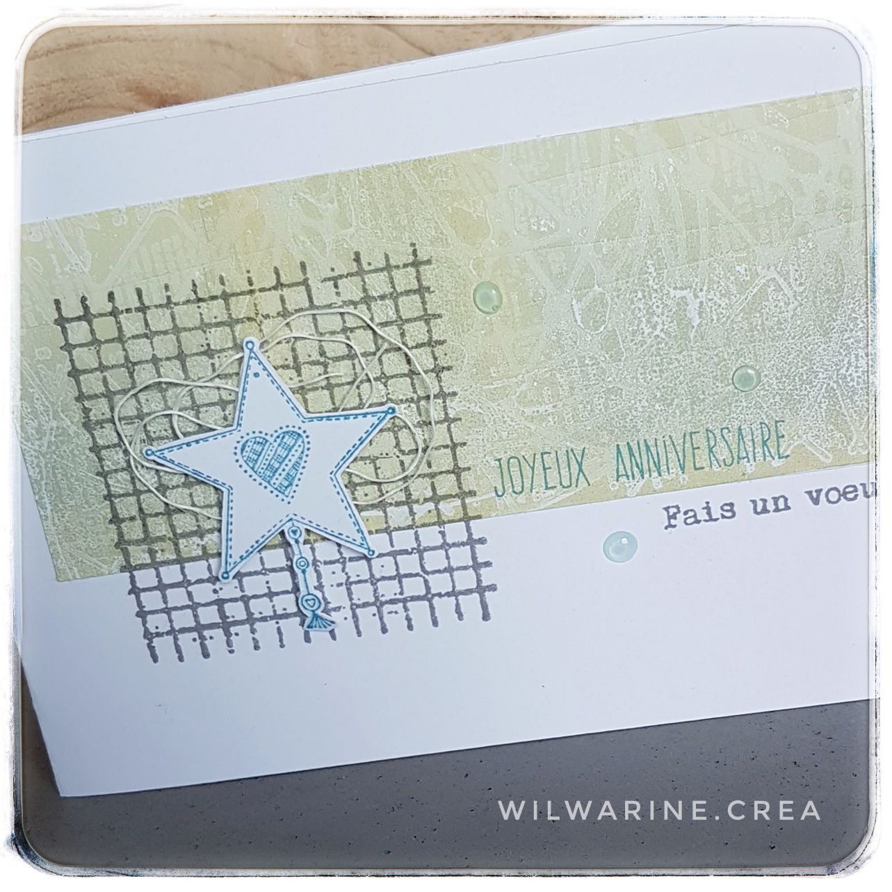 carte d'anniversaire, carterie, gel press, art printing, carabelle, distress oxide, vert, gris, fait main