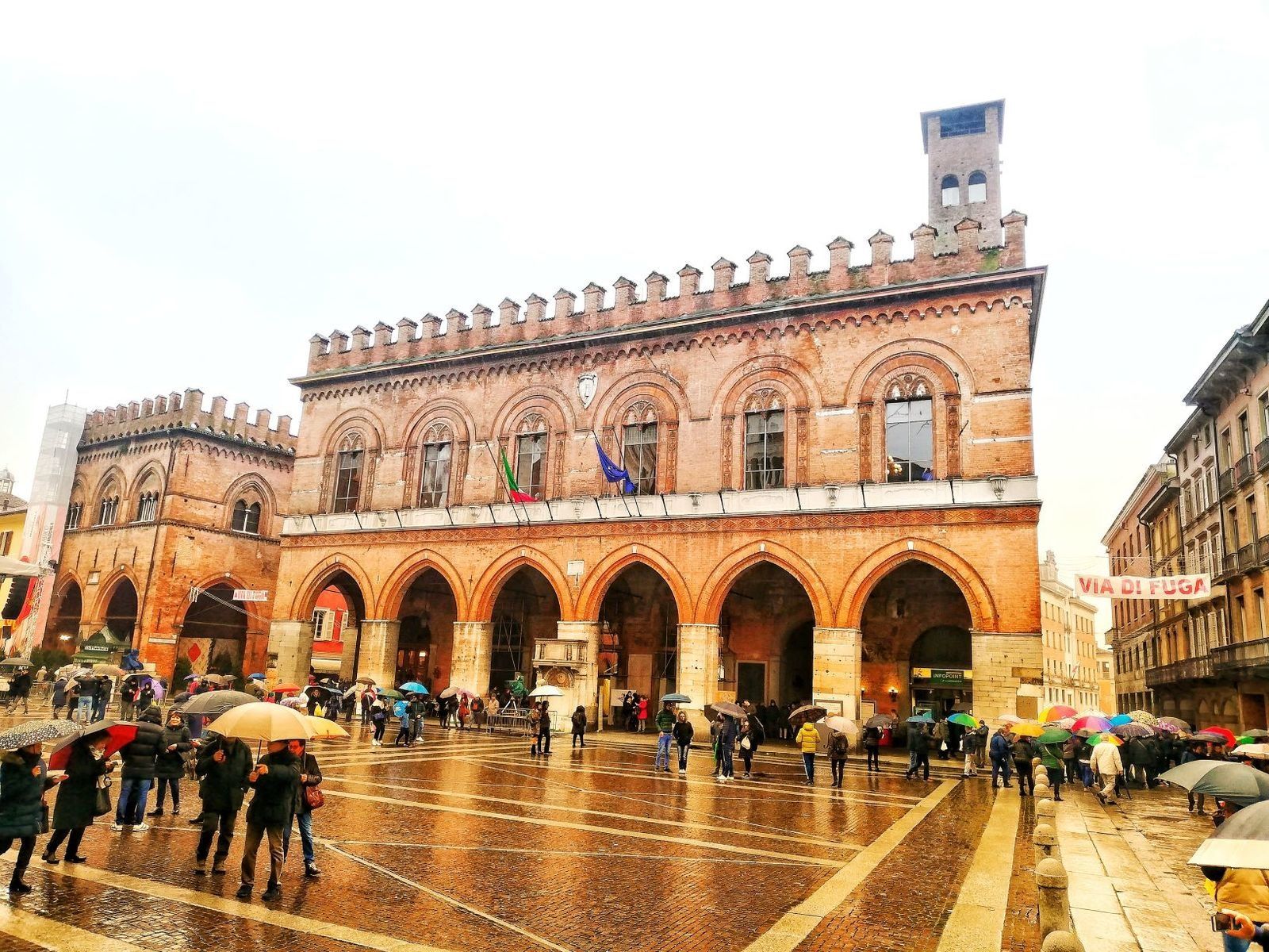 Cremona, cosa vedere nella città del torrone Compagnia dei Viaggiatori Cremona, cosa vedere nella città del torrone Compagnia dei Viaggiatori