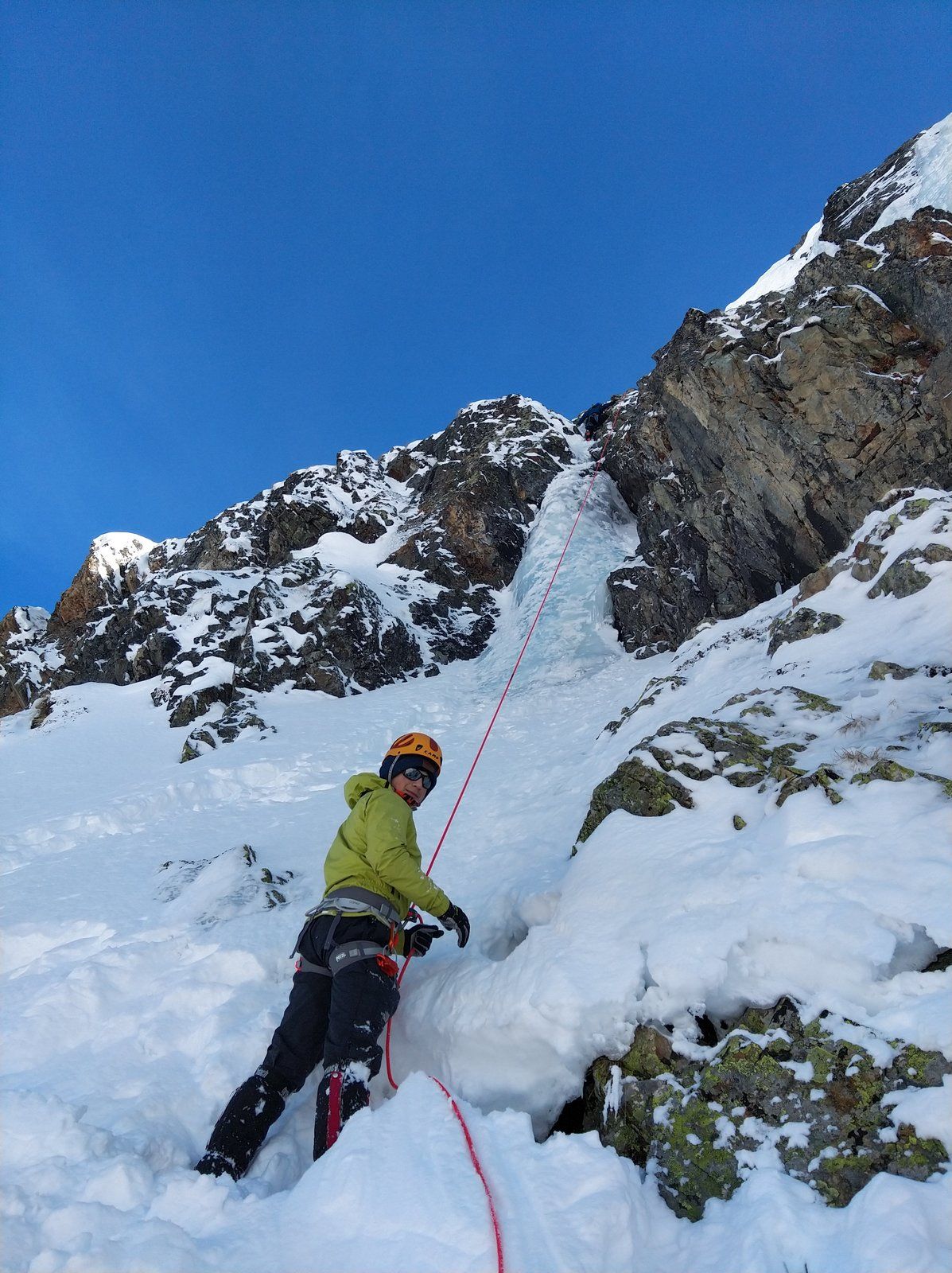 cascade de glace jeunes CAF GI
