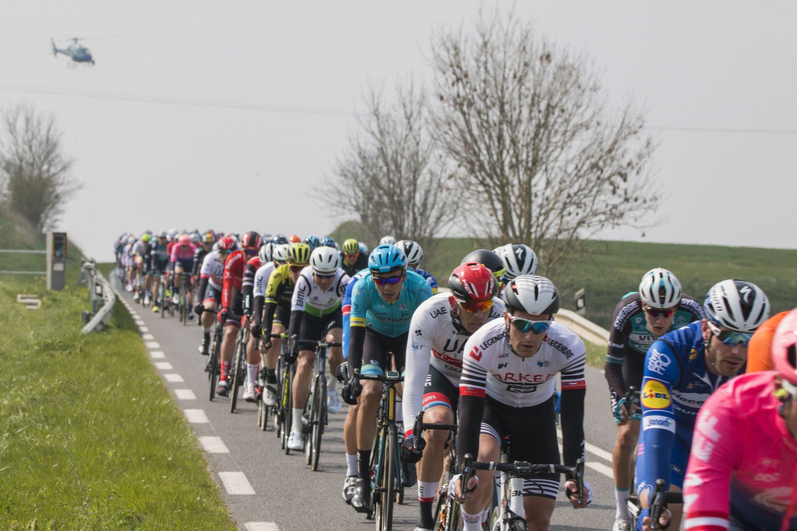 Retour en image sur le passage de la 117ème édition du Paris Roubaix. 