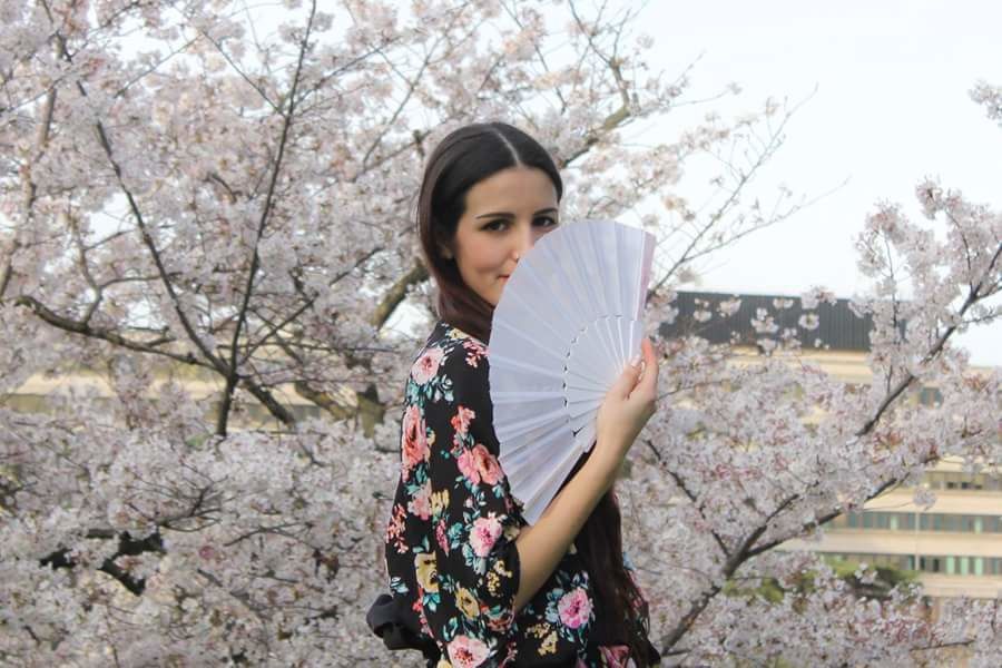 Moda tendenze orientali, abiti femminili e il kimono - Madam Collection  moda e tendenze