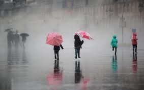 Samedi 1er Août 2015, ce mois-ci  c'est le temps de pluie préparer vos bottes de Caouchouc et votre parapluie