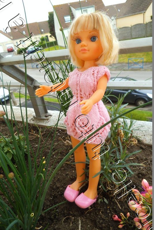 tuto gratuit poupée: robe estivale pour Nancy