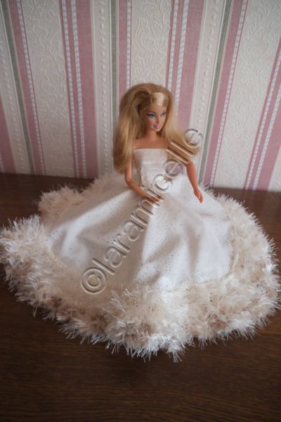 tuto gratuit barbie: robe princesse Chantilla, champagne et paillettes. -  Chez Laramicelle