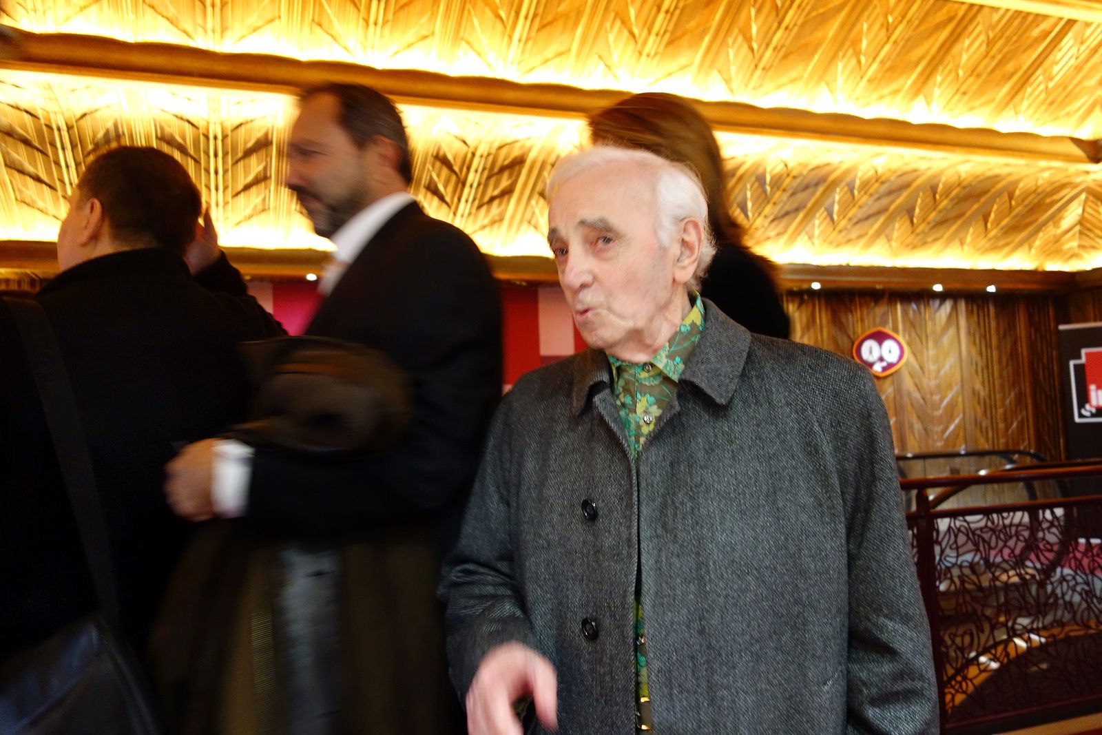 Rencontre en sortant de la salle de projection avec Charles Aznavour