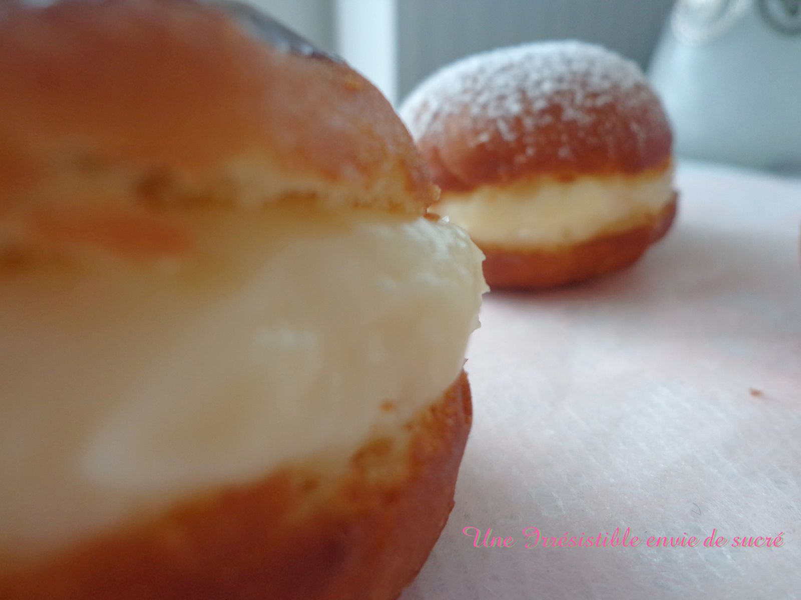 Boule de berlin à la crème patissière