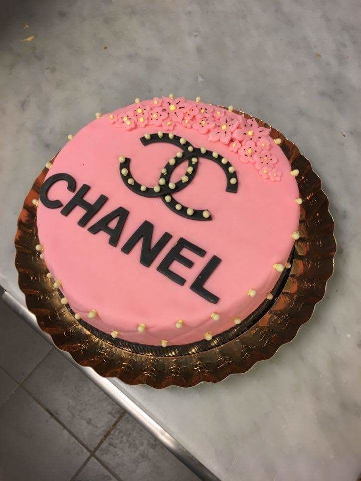 Gateau Chanel Maxime Patisserie Gateau Chanel Maxime Patisserie