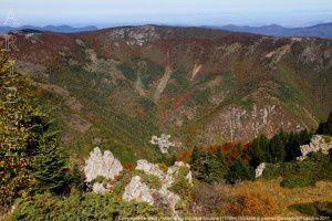 Campagna-de-Sault (Aude) vu du roc de la Soulane (1776m)