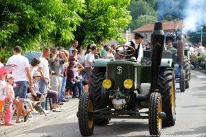 Défilé des tracteurs - Autrefois le Couserans