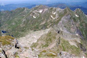 Pic de Pomebrunet - Pic de Lampau vus du Mont Valier (2838m)