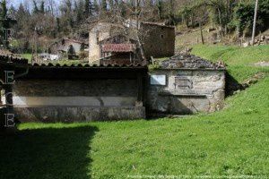 Ancienne fontaine - Montagagne (770m)