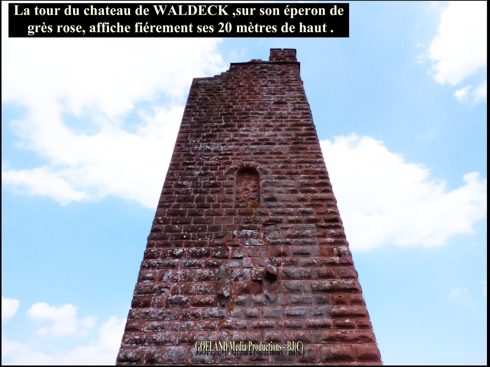 Tour du château de Waldeck .- grand est - lorraine - bitche