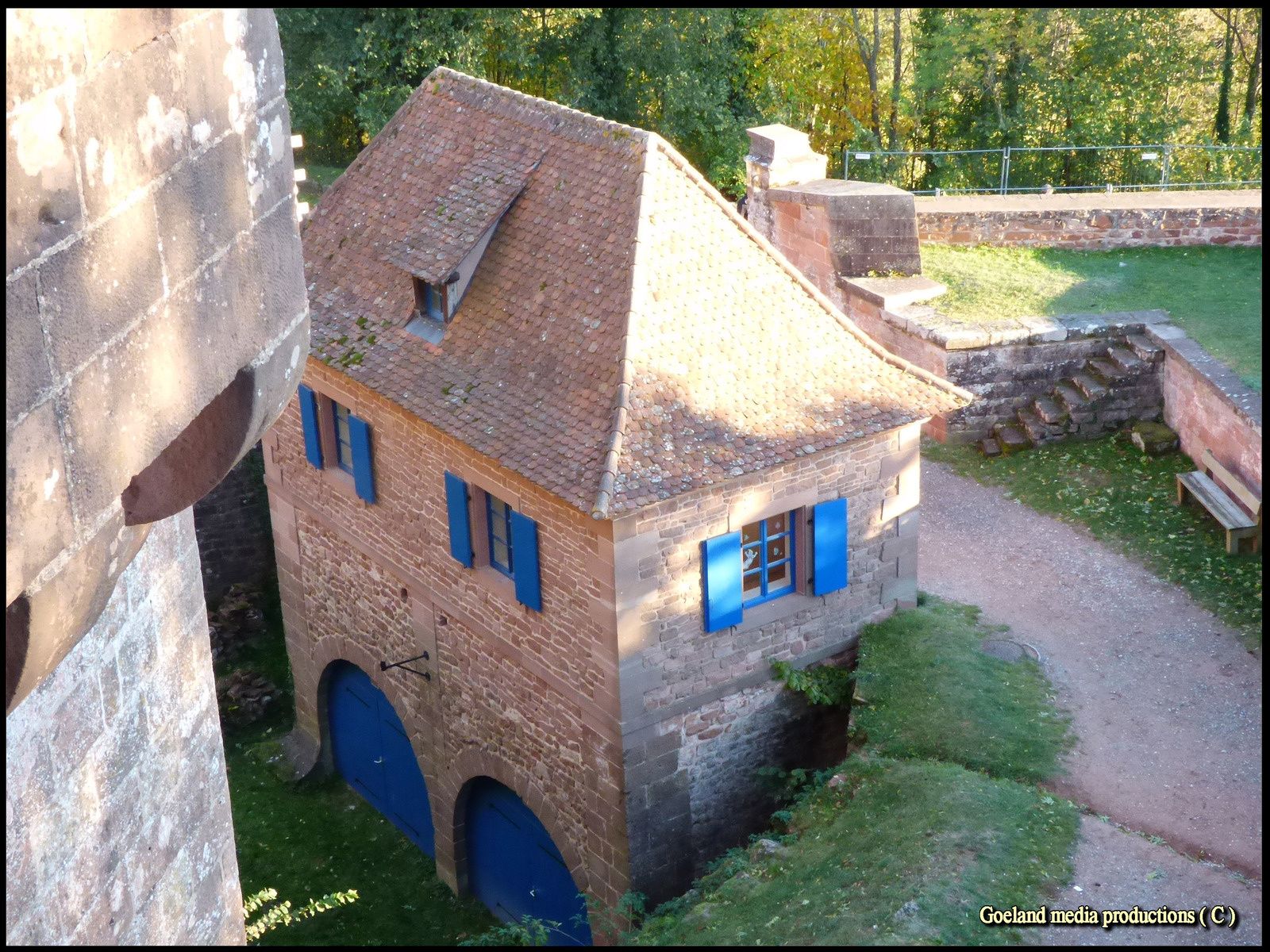 Château de LICHTENBERG ( Alsace ) - bas rhi, - patrimoine