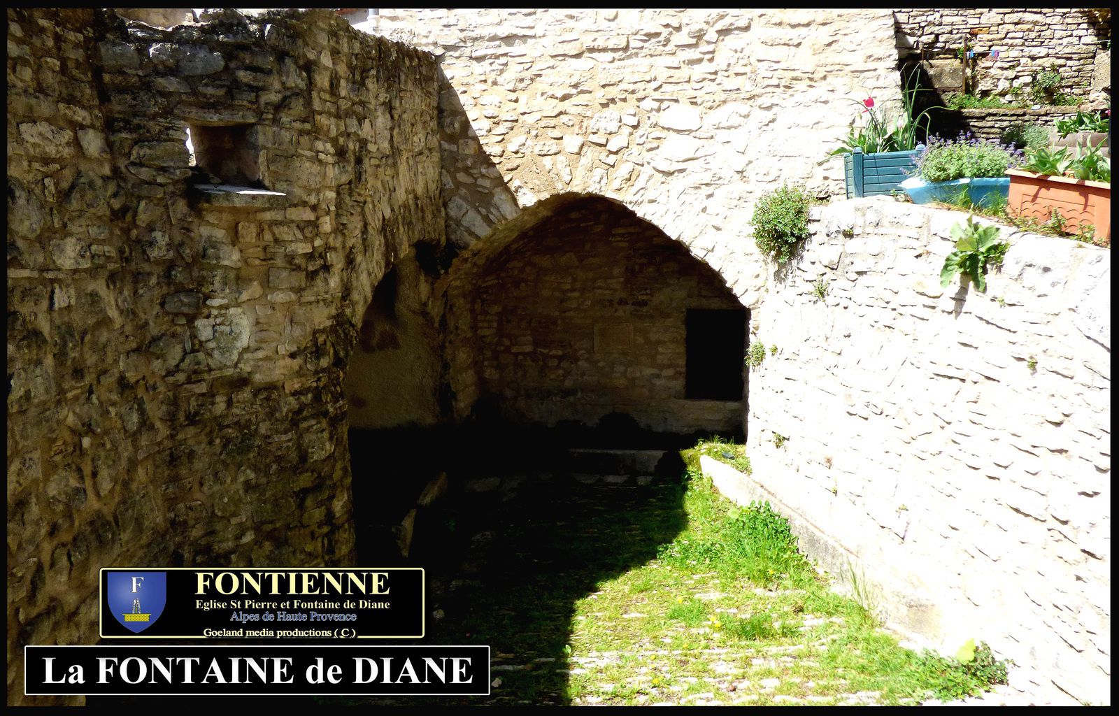 Fontaine de Diane à fontienne - alpes de Haute Provence 