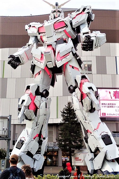 ROBOT GUNDAM  ガンダムロボット ODAIBA