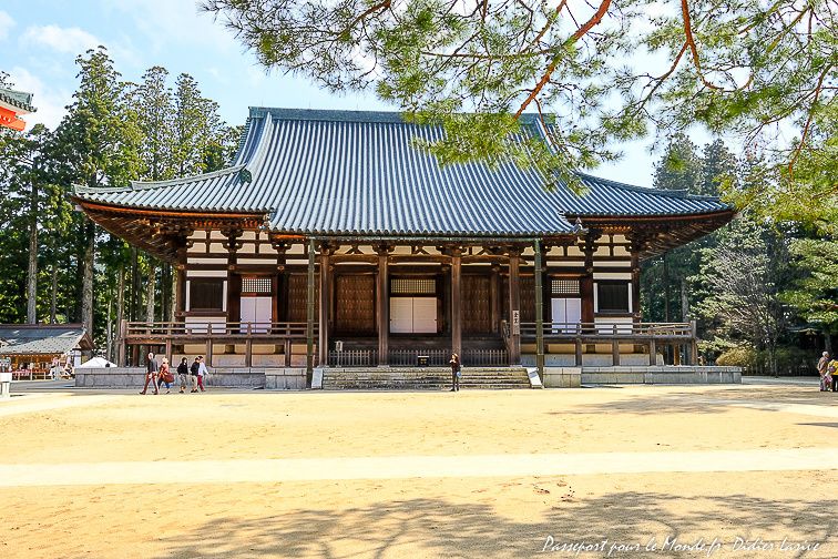 DANJÔ GARAN : KONDÔ (Pavillon d'or) KOYASAN BOUDDHISME MOINE MONASTERE