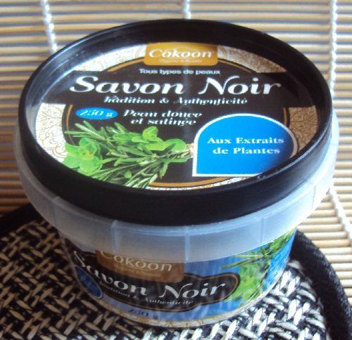 Le savon noir aux extraits de plante de Cokoon - Le blog de Mamzelle KitKat