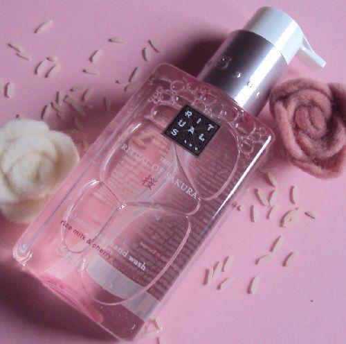 Le savon pour les mains The Ritual of Sakura de Rituals - Le blog de  Mamzelle KitKat