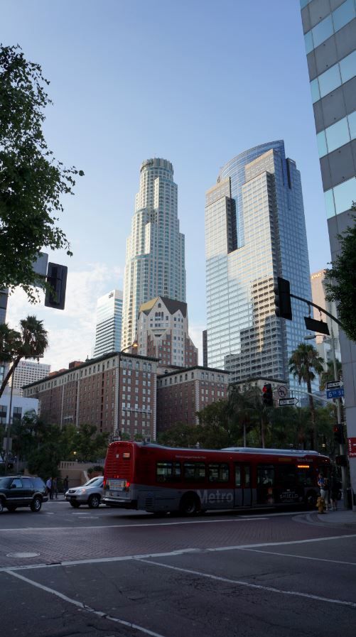Los Angeles : Le Downtown, ravagé par la crise et Universal Studios