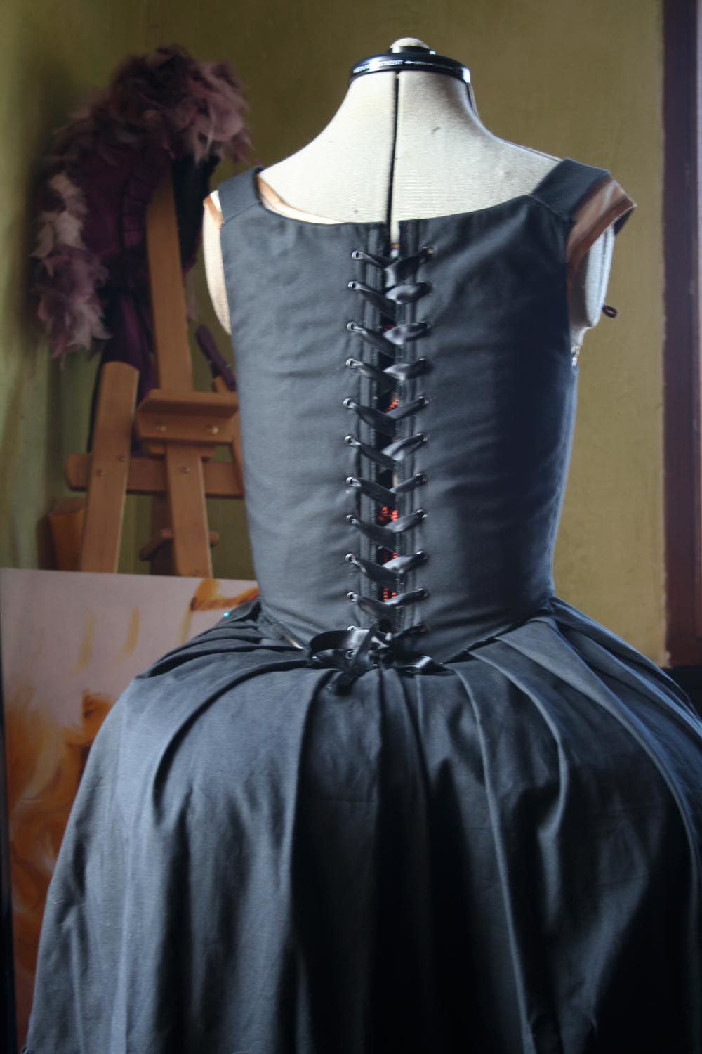Costume national suédois 1780: le corsage