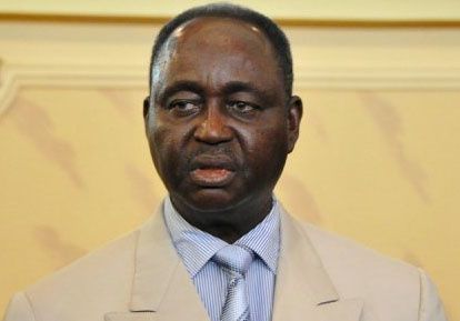 Lu pour vous : POURQUOI BOZIZÉ PART DU CAMEROUN : LE PRÉSIDENT FRANÇAIS, FRANÇOIS HOLLANDE, A OBTENU SON DÉPART DU PAYS DIMANCHE DERNIER POUR NE PAS FÂCHER IDRISS DEBY
