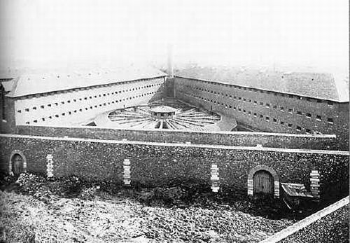 Clemenceau, la prison et ... les gardiens / 1862 : Georges Clemenceau emprisonné à Mazas, fondateur du journal &quot; Le Matin &quot;