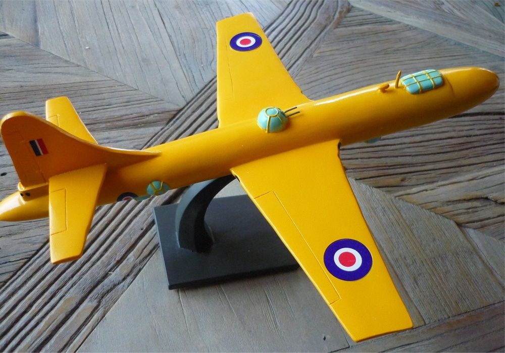 Le Golden Rocket en cadeau chez Hachette Collection Albums