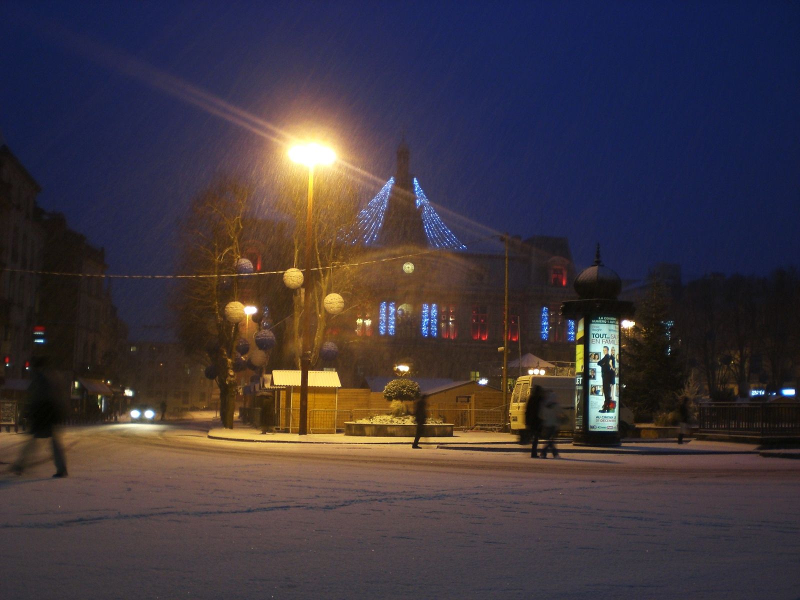 Noêl Poitiers Place Leclerc