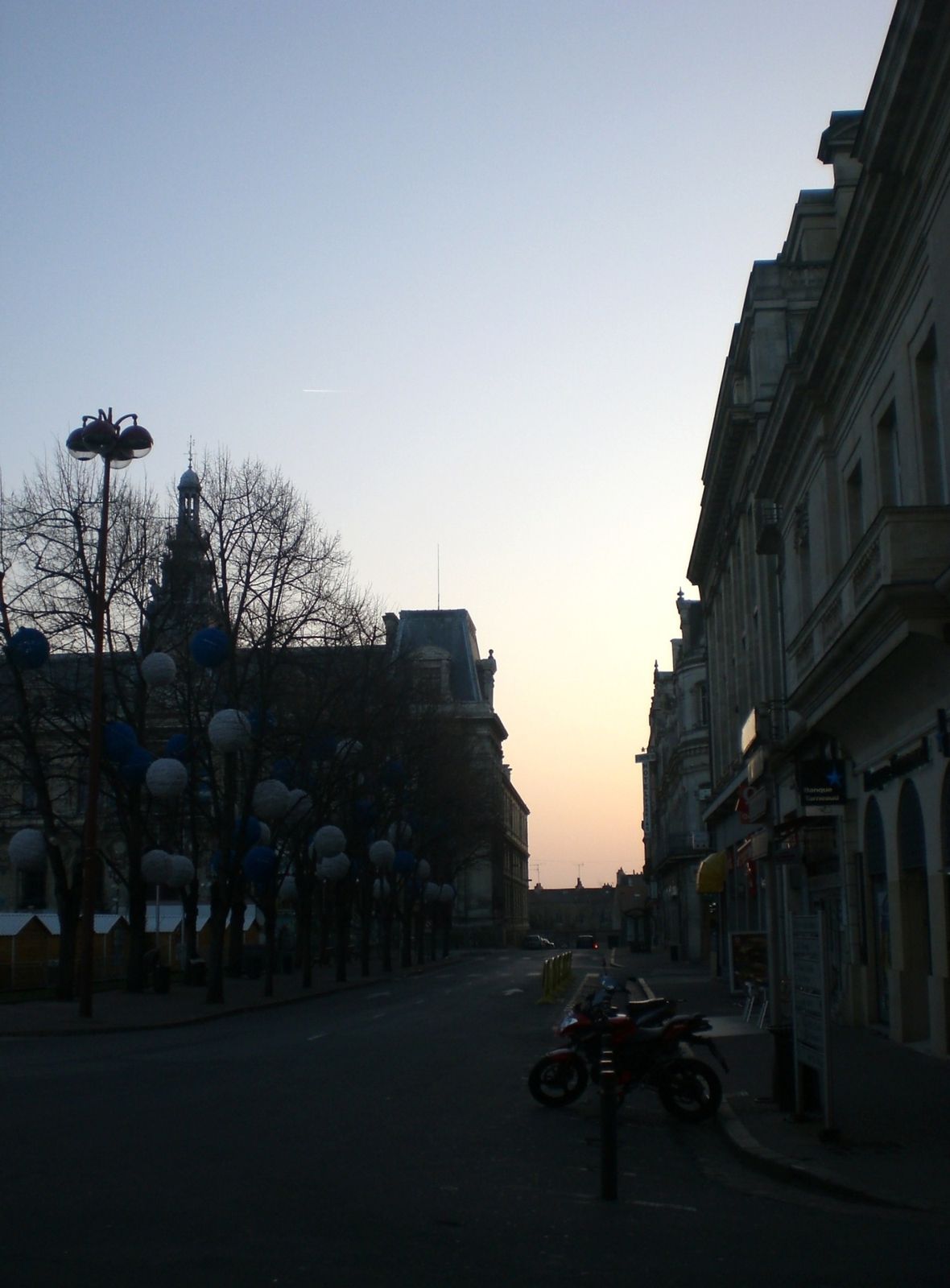 Noêl Poitiers Place Leclerc