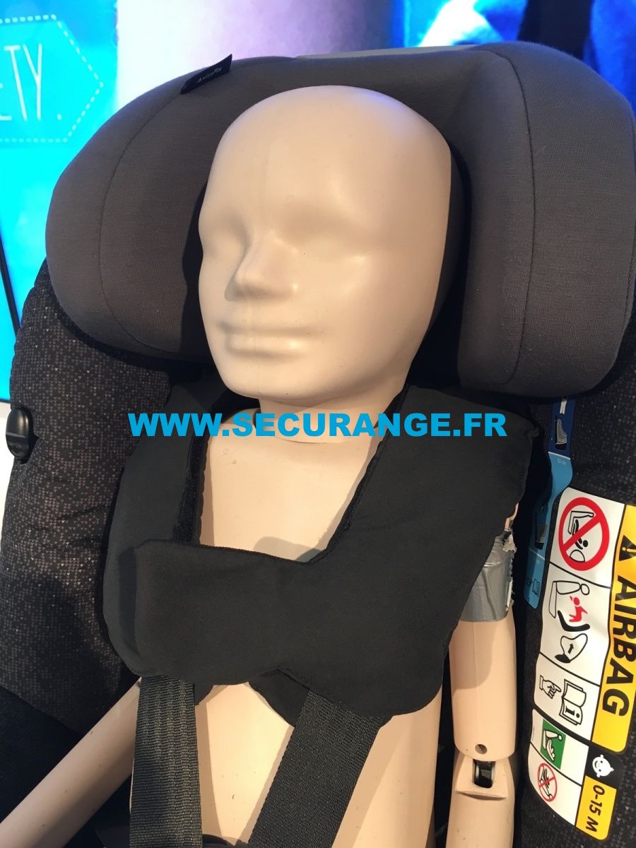 Axissfix Avec Technologie Air Safety De Bebe Confort Maxi Cosi Un Siege Auto Avec Airbag Jusqu A 55 Plus Sur Securange Axissfix Avec Technologie Air Safety De Bebe Confort Maxi Cosi Un Siege Auto Avec Airbag Jusqu A 55 Plus Sur Securange