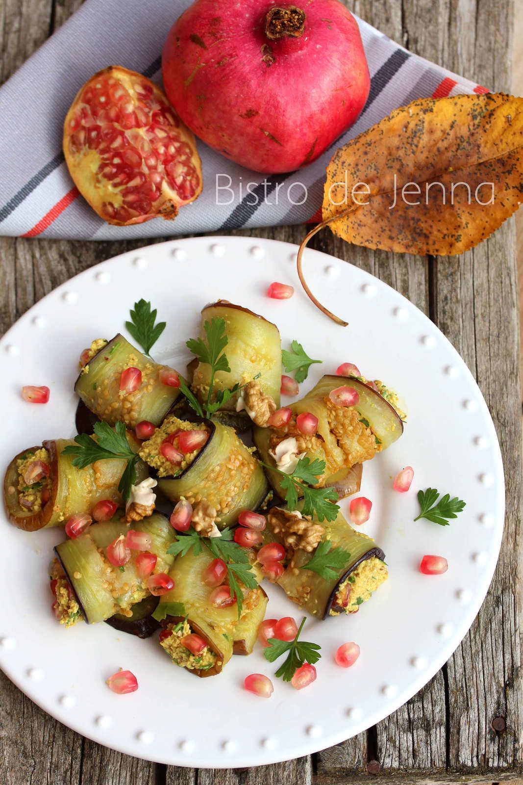 Gamelle : Aubergines, pomme de terre farcie et ananas, framboises