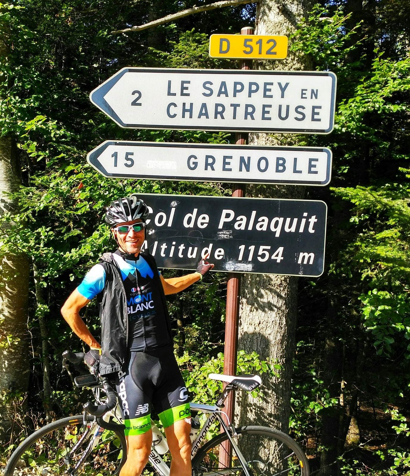 3ème col du jour (après le col de la Placette), col de Palaquit (1154m) au dessus de Grenoble
