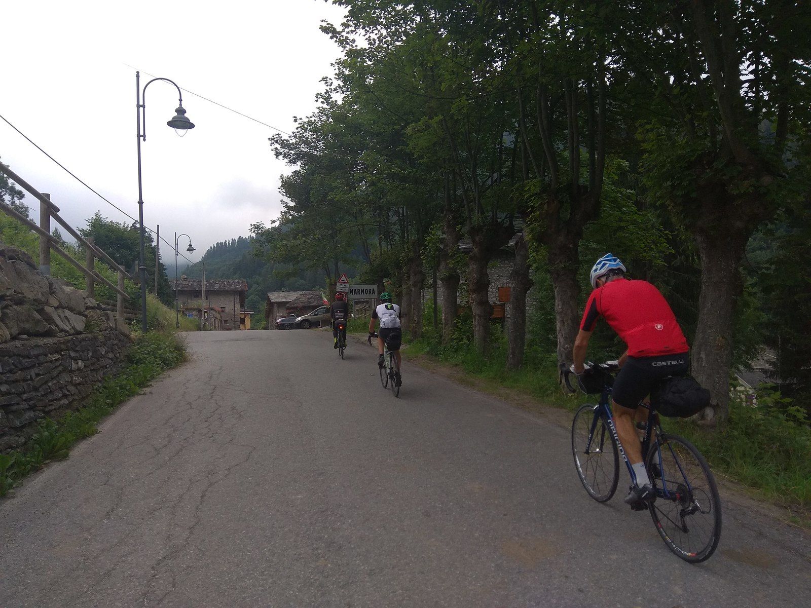 L'équipe au départ du col de Fauniera depuis Stroppo
