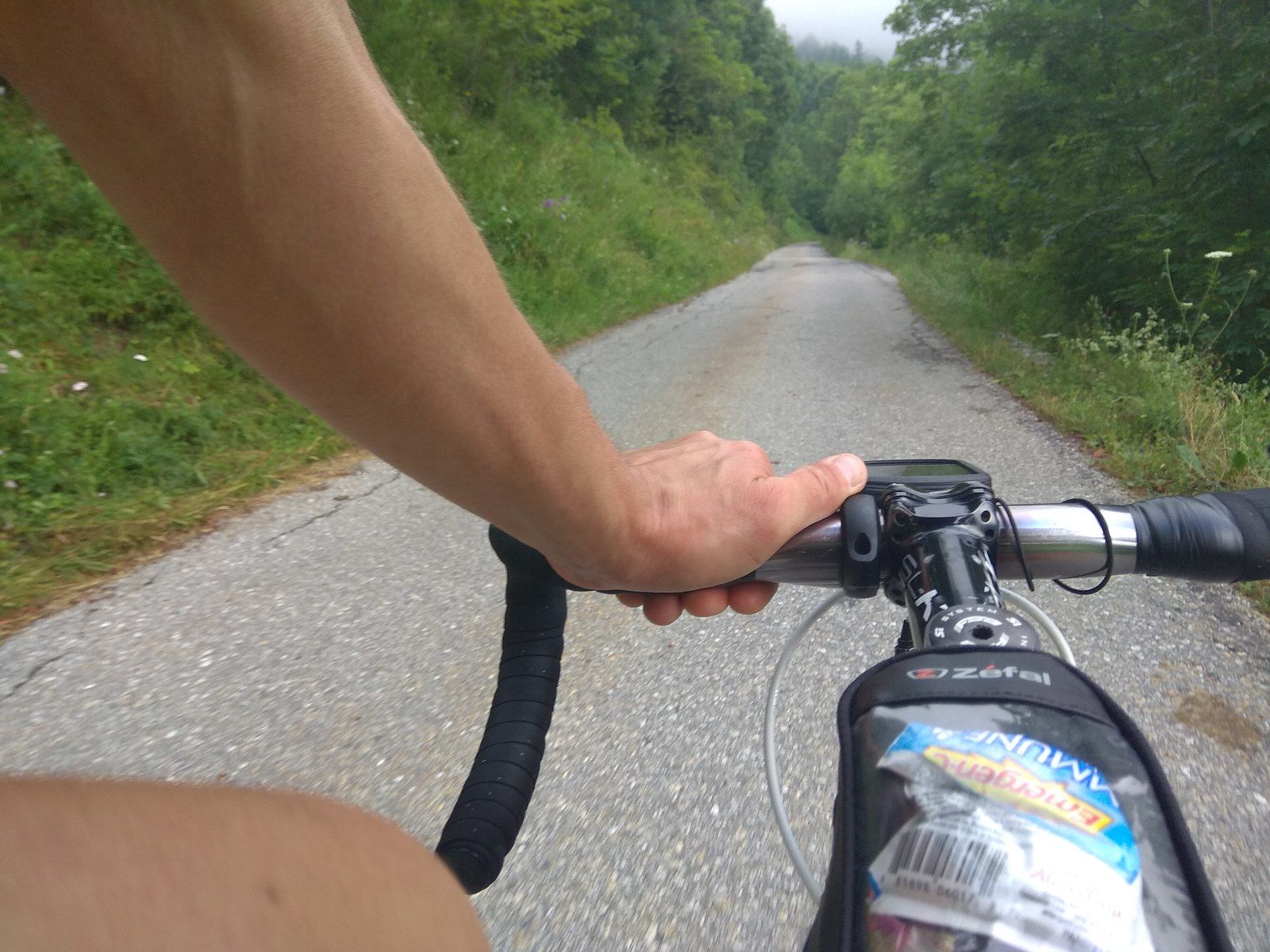 Grimpée du col Fauniera de bon matin