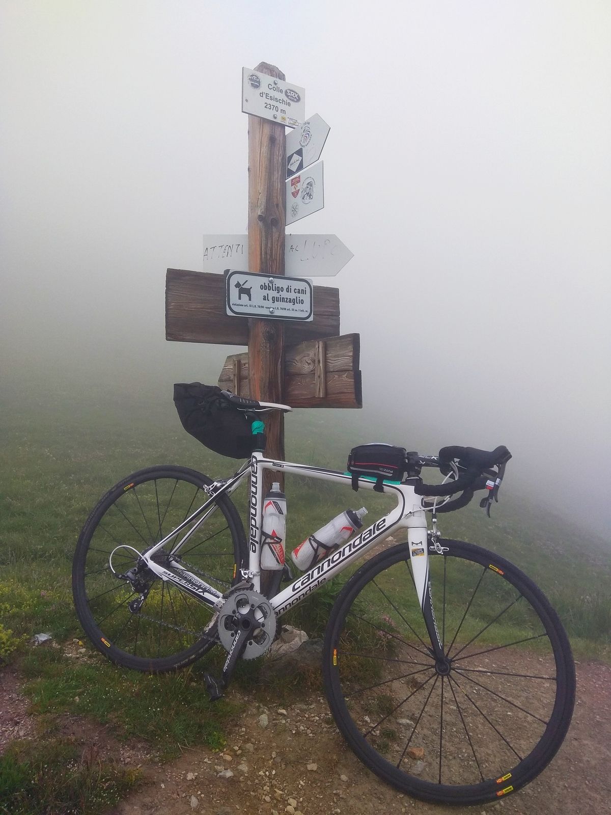 Col d'Esischie (2370m), juste avant d'arriver au col de Fauniera
