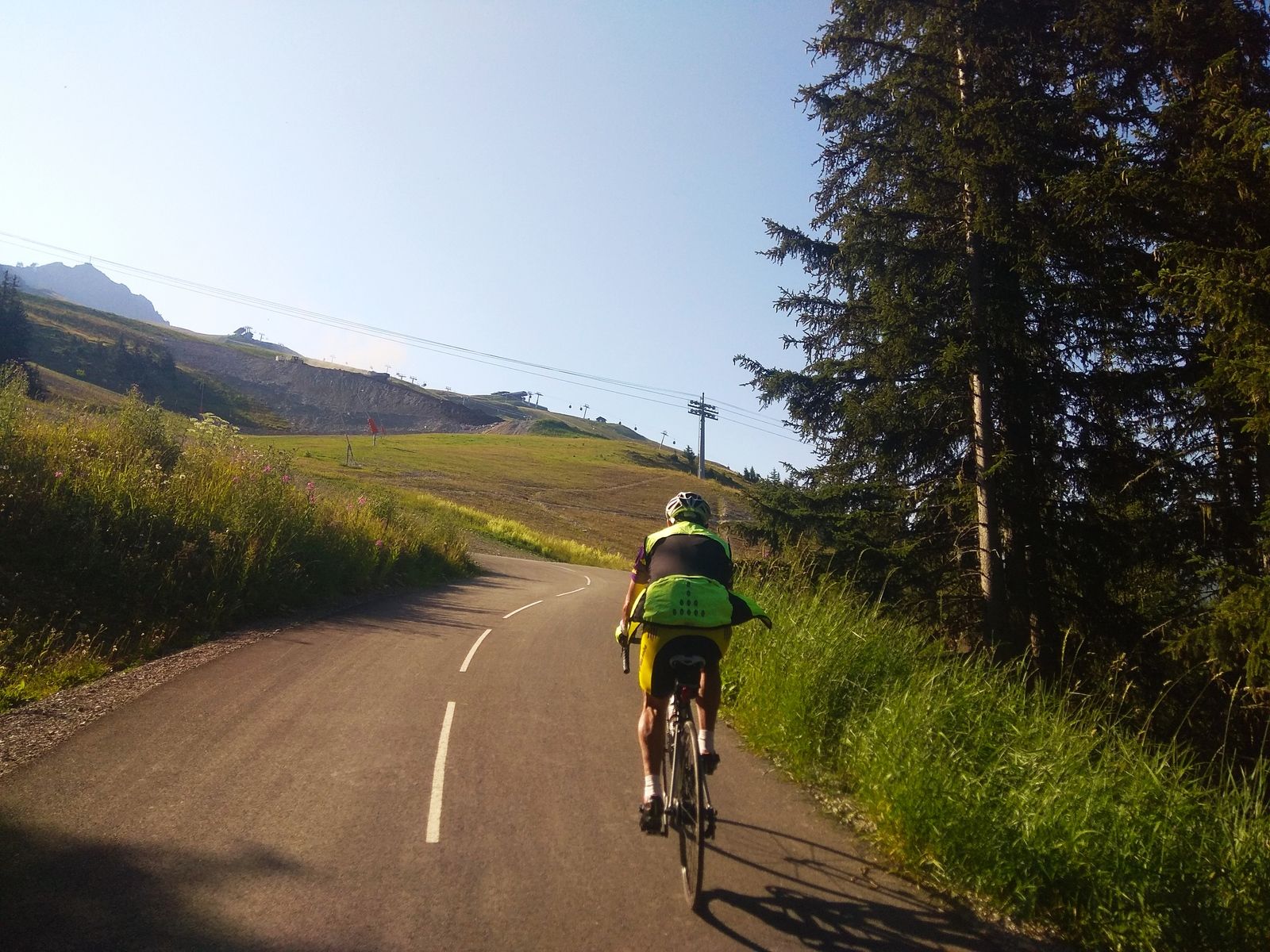 Passages très pentus en sortant de la forêt