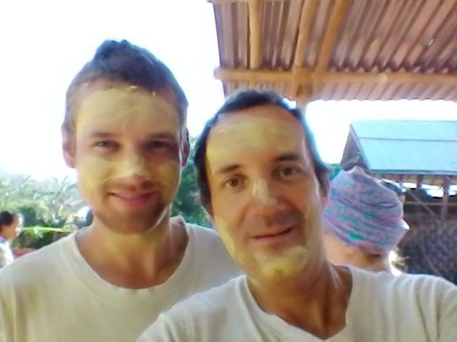 se protéger du soleil, c'est indispensable au myanmar au mois de mai !