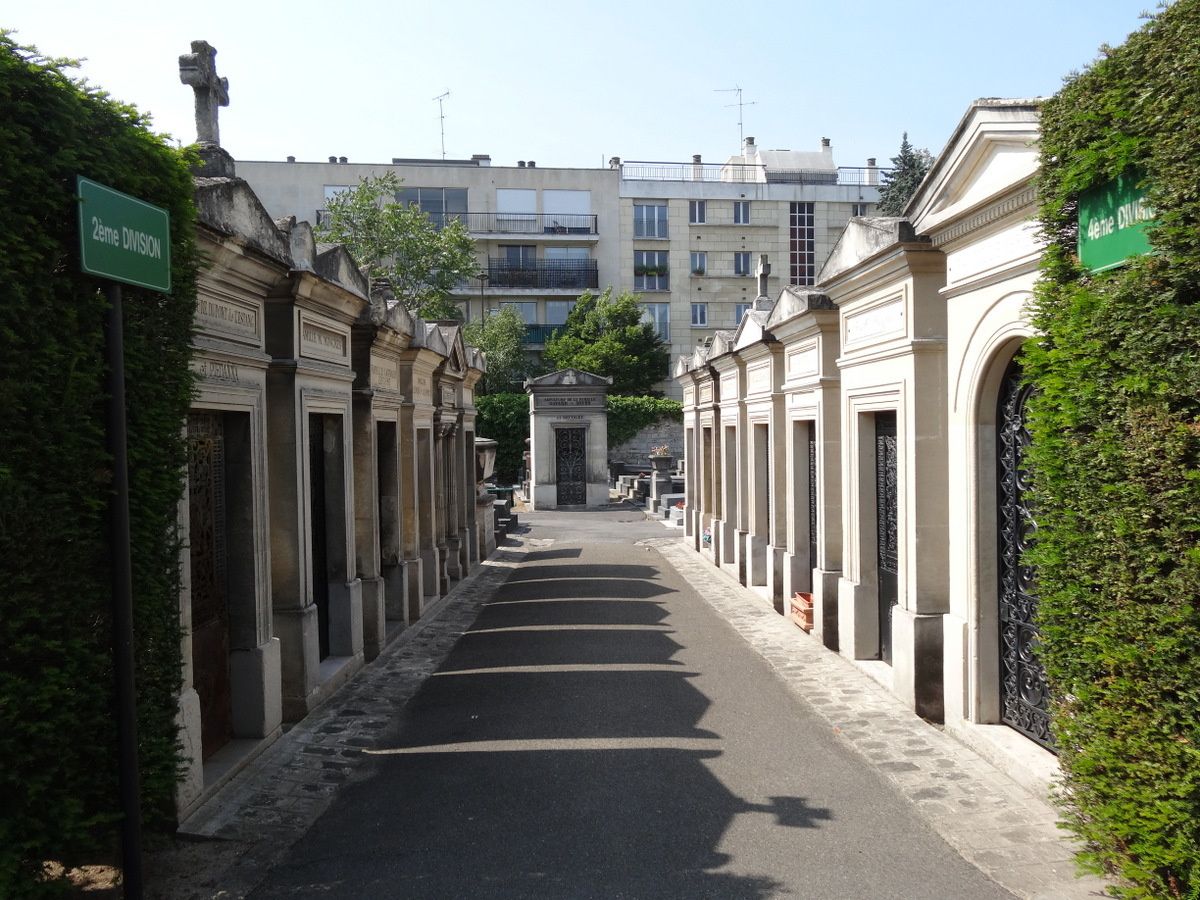 Devant la mort on est tous plus ou moins égaux : le cimetière de Neuilly