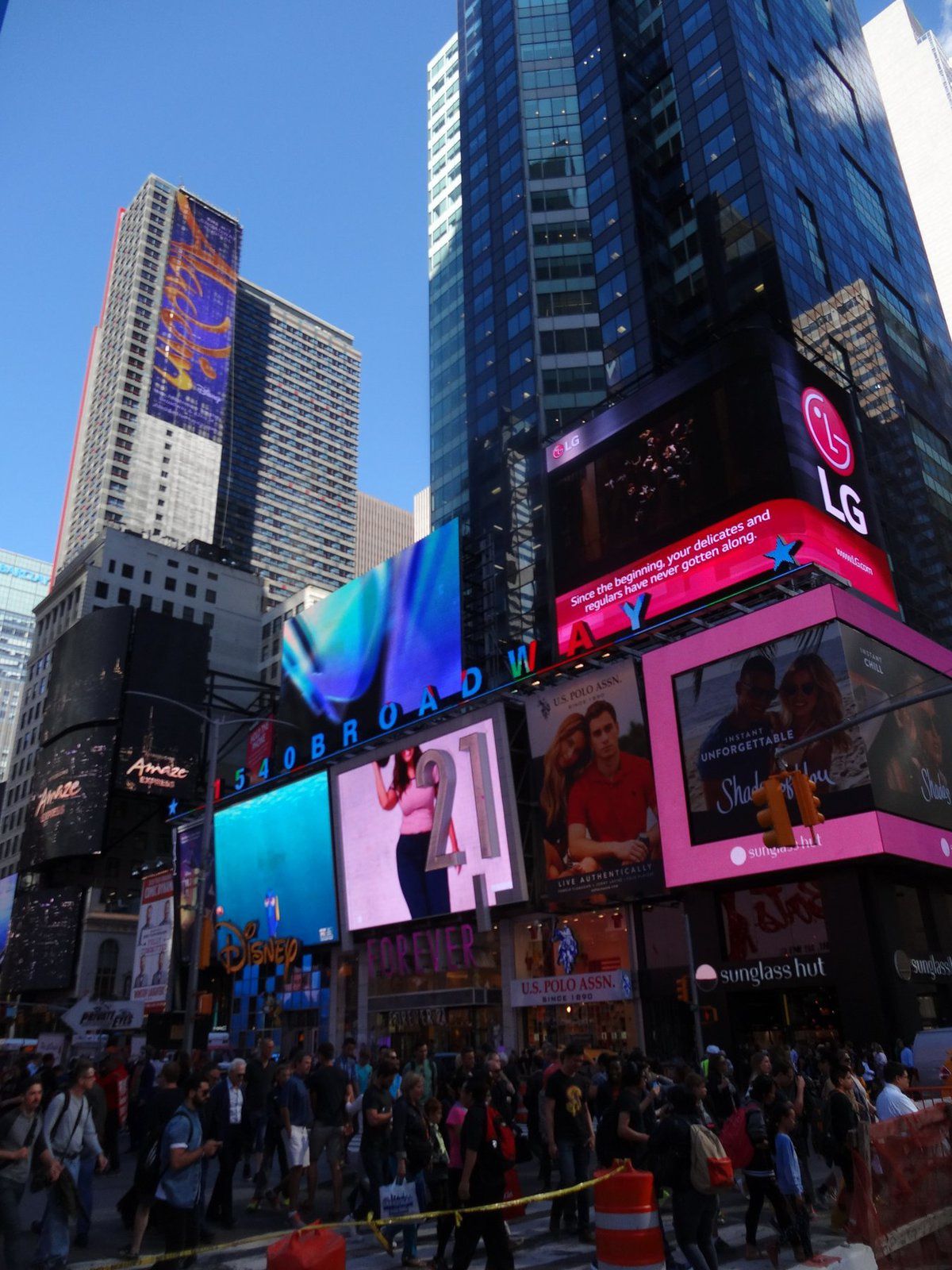 Times Square (6 photos)