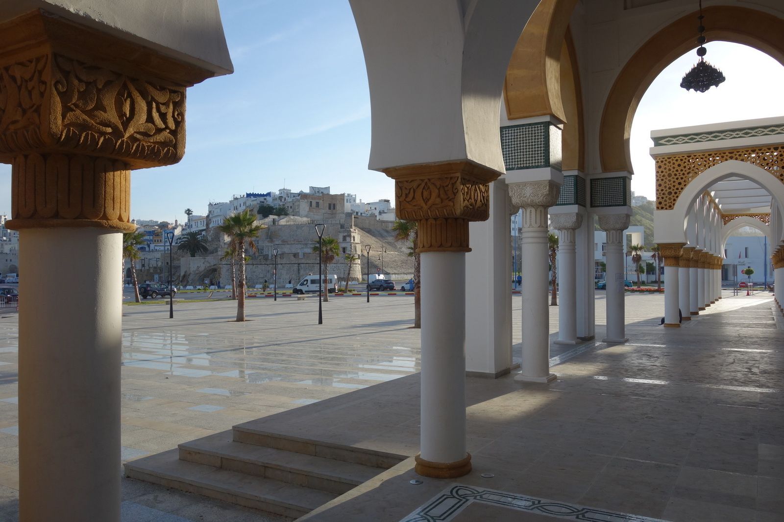 La nouvelle mosquée du Port de Tanger (4 photos)