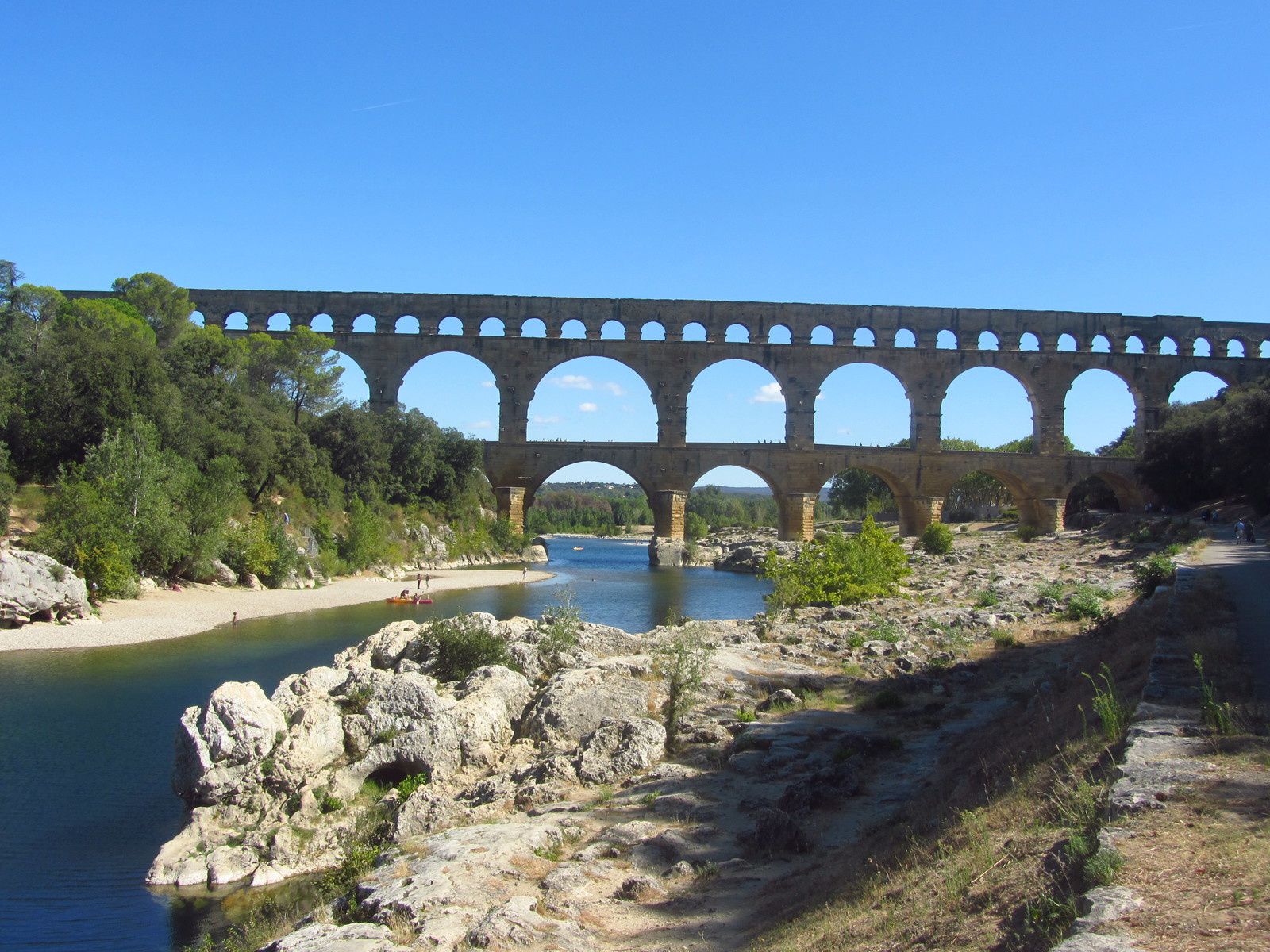  Le Pont du Gard sous toutes les coutures