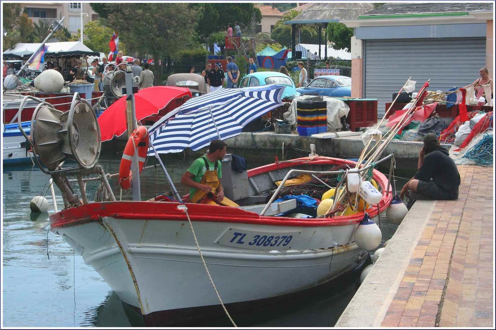259 - La journée américaine à Saint Mandrier sur Mer, place des Résistants, port de plaisance et quai des pêcheurs,