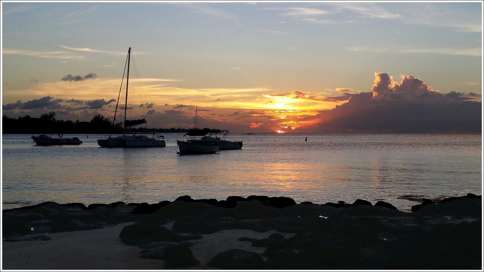 290 - Île Maurice, 24ème, février mars 2017 plages du nord de l'île, couchers de soleil photos en passant, quiétude du soir