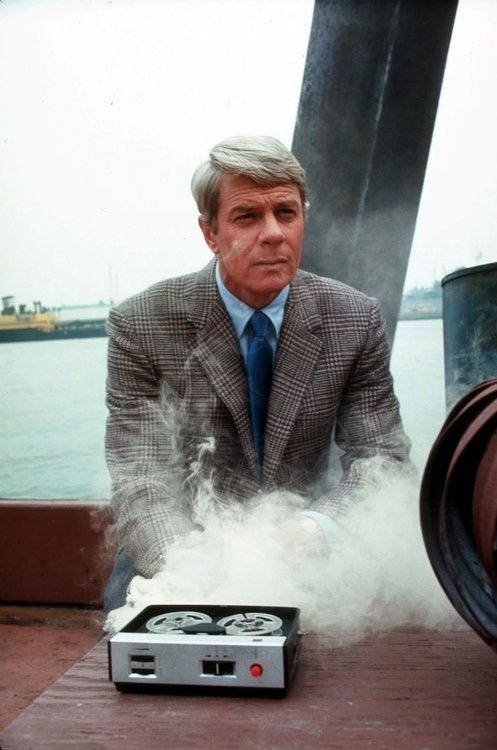 Mission impossible (sérive TV). "cette bande s'autodétruira dans 5 secondes".