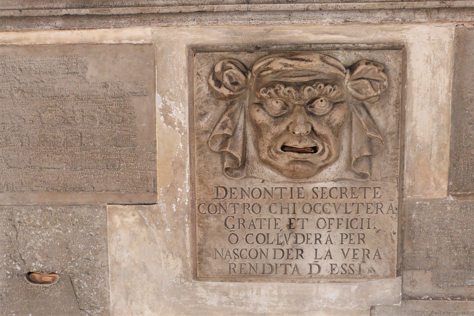 Venise, voyage, Place Saint-Marc, Palais des Doges, boîte à dénonciations