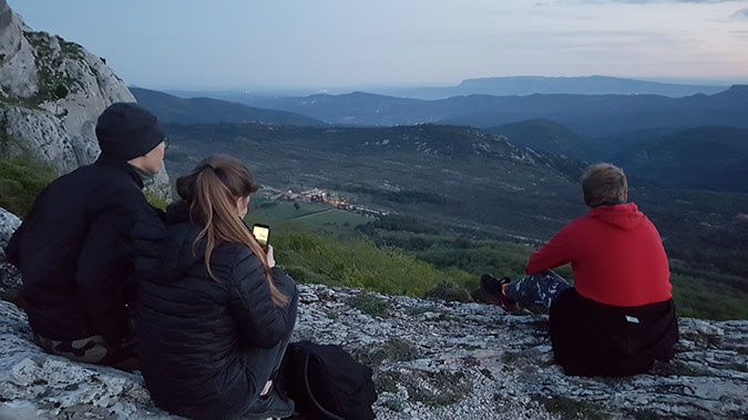 LA CORDEILLE * MARCHE DE NUIT RESTAURÉ...... LA CORDEILLE * NIGHT WALK RETURNS.....