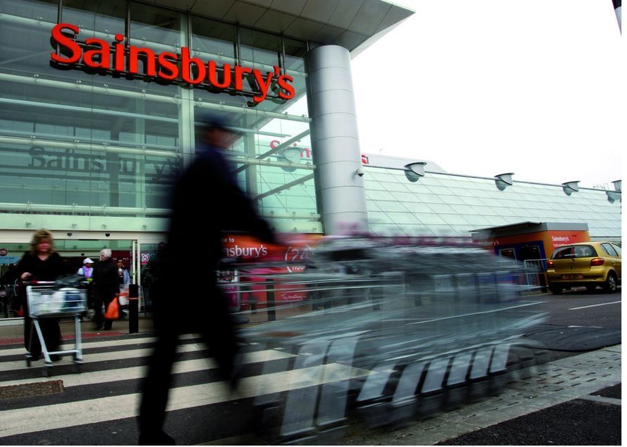 Sainsbury's va licencier 1 000 salariés FO Retail Distribution