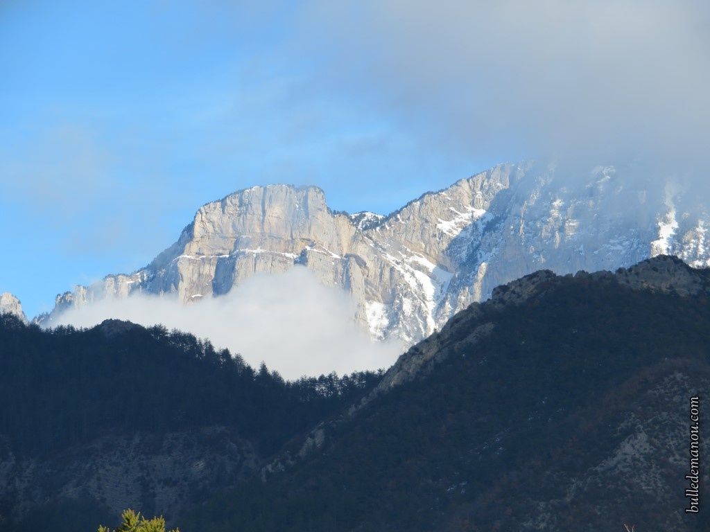 Le Glandasse sortant de la brume