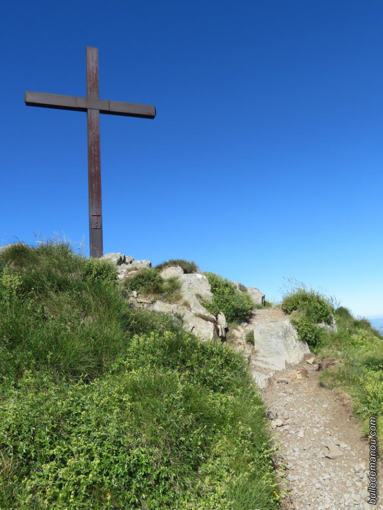 Combien De Temps Pour Monter Au Mézenc Le Mont Mézenc 1 : de la croix de Peccata à la croix du Mézenc / Balade en Haute-Loire - Dans la Bulle de Manou